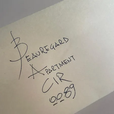 Beauregard Apartment *